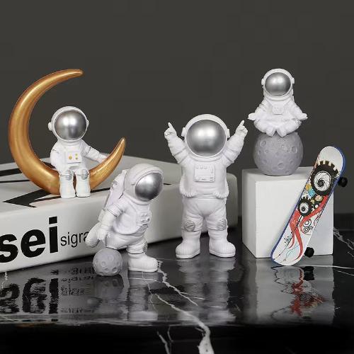 Descoração Estatua de Astronauta
