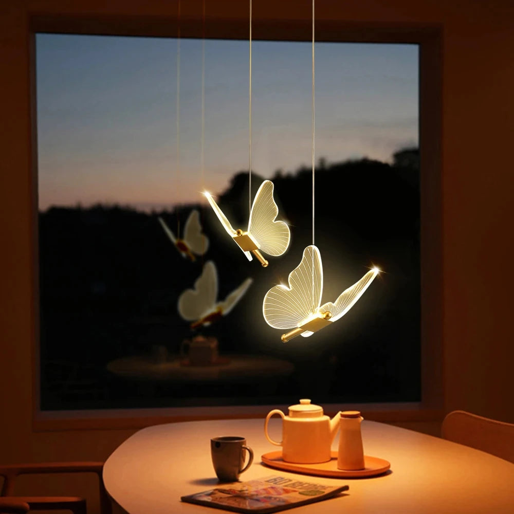 Luminária de LED em Formato de Borboleta | Luz Decorativa Exclusiva